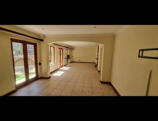 3 BEDROOM PROPERTY TO RENT IN AMOROSA